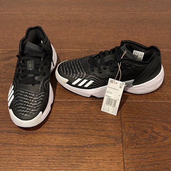 NWT Adidas Lightstream Kids D.O.N Issue 4 Basketball Black Sneakers Size 5.5 - Picture 2 of 8